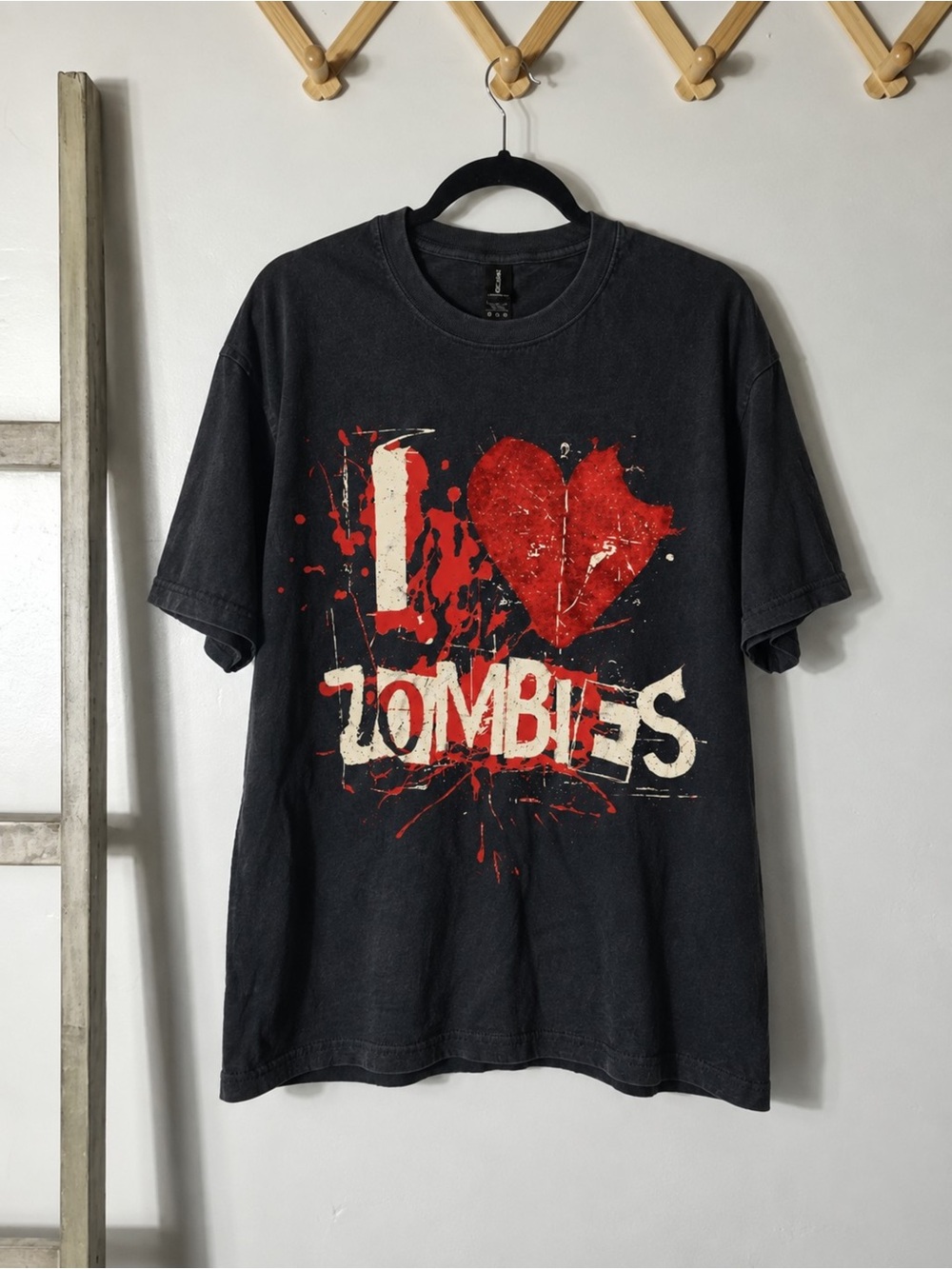 I Love Zombies Graphic T-Shirt Black Unisex